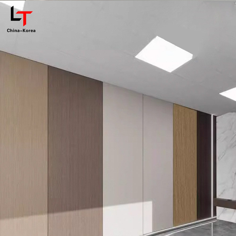 1220 × 2440 mm, umweltfreundliche PVC-Holzfurniermaserung, dekorative Wandpaneele für Innenwandverkleidungen, wasserdicht, kratzfest, einfach zu installieren